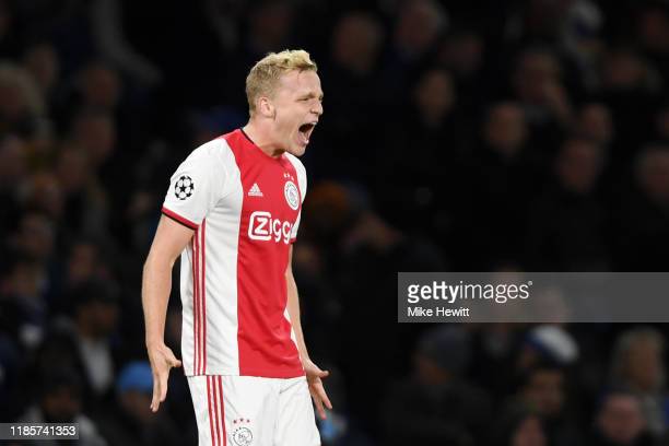 Donny-van-de-Beek-bij-Manchester-United