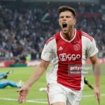 AMSTERDAM, NETHERLANDS - AUGUST 14: Klaas Jan Huntelaar of Ajax celebrates 1-0  during the UEFA Champions League  match between Ajax v Standard Luik at the Johan Cruijff Arena on August 14, 2018 in Amsterdam Netherlands (Photo by Erwin Spek/Soccrates/Getty Images)